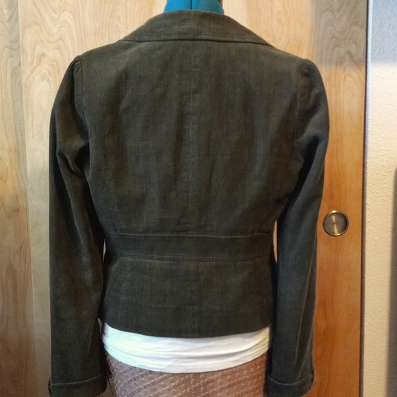 Corduroy green jacket - Picture 2 of 9